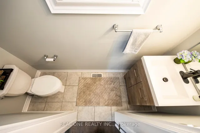 Additional image 20 of 166 Stillwater Cres