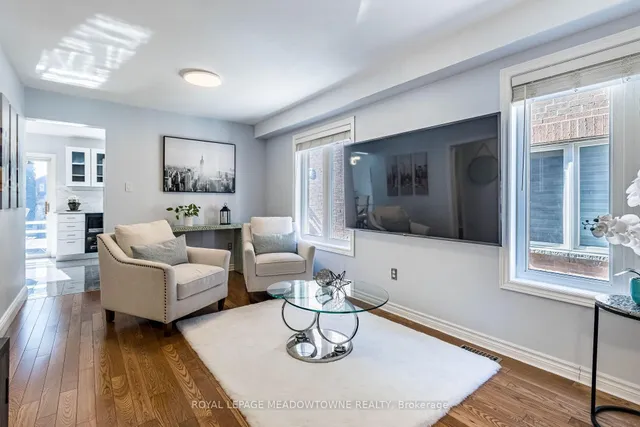 Additional image 4 of 450 Oaktree Circ