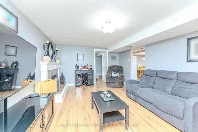 Additional image 33 of 24 Linkdale Rd