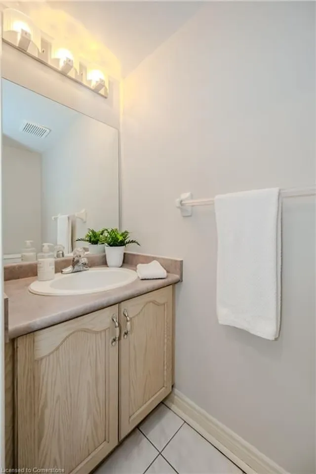 Additional image 11 of 105 Desert Sand Dr