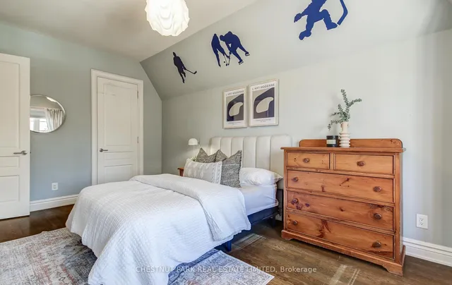 Additional image 35 of 249 Sheldrake Blvd