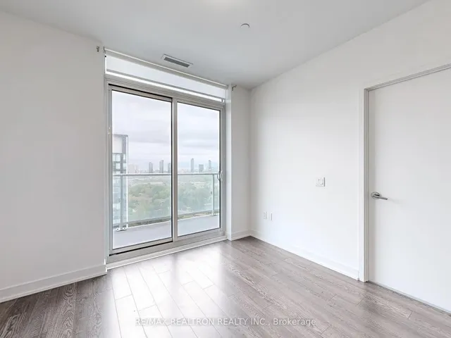 Additional image 12 of 50 O'Neill Rd Unit 1512