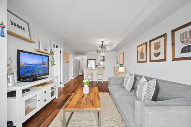 Additional image 13 of 61 Heintzman St Unit 812