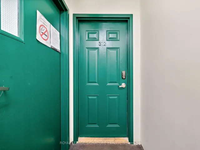 Additional image 4 of 28 Victoria Ave Unit 312