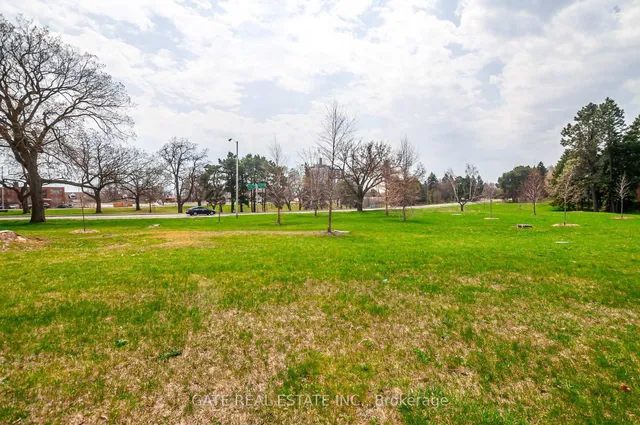 Additional image 28 of 1 Mcintosh St