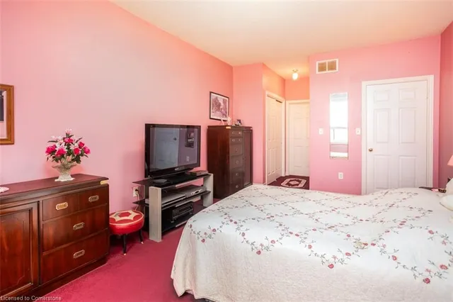 Additional image 18 of 56 Northern Breeze St