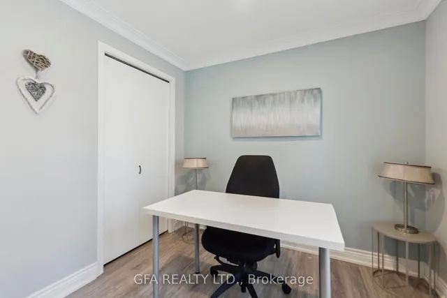 Additional image 35 of 2373 Cheverie St