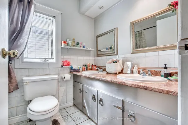 Additional image 13 of 412 Red Oak Ave