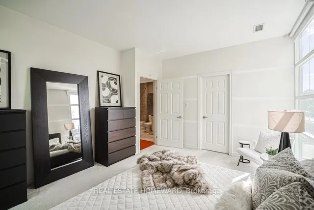 Additional image 18 of 1 Leaside Park Dr Unit 209