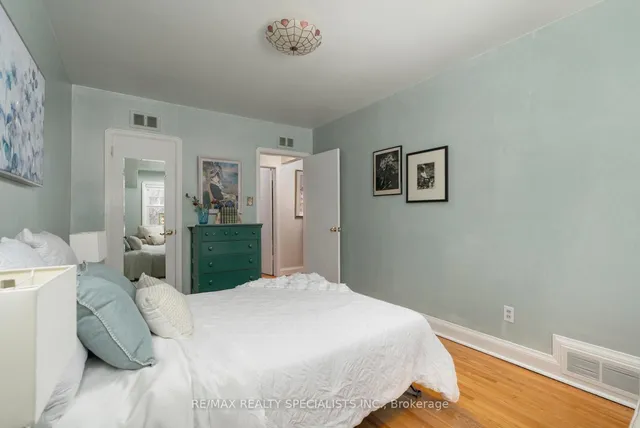 Additional image 28 of 36 South Kingslea Dr