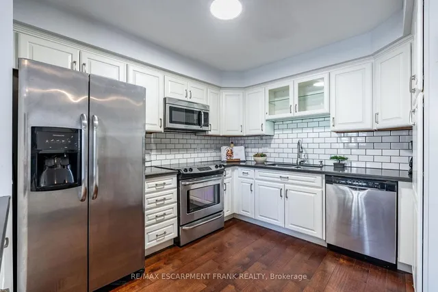 Additional image 16 of 83 Foxborough Dr