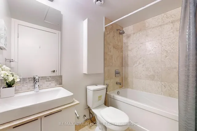 Additional image 24 of 14 York St Unit 6207