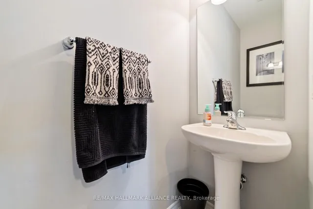 Additional image 5 of 569 Langholm St