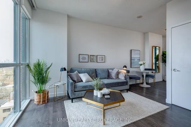 Additional image 3 of 2055 Danforth Ave Unit 802