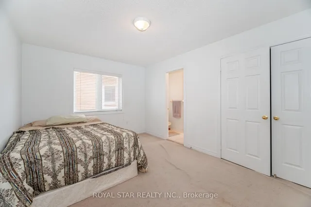 Additional image 35 of 21 Baylawn Circ