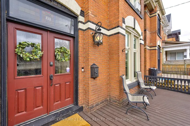 Additional image 46 of 109 Victoria Ave