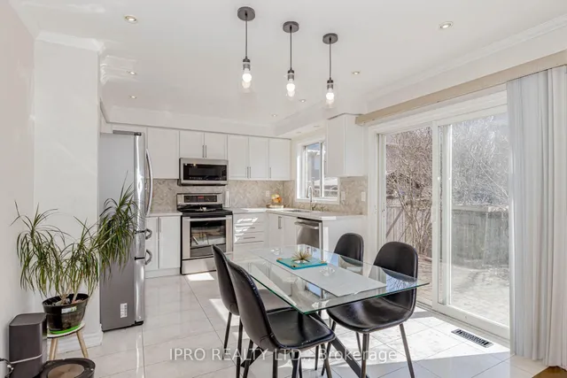 Additional image 13 of 900 Mcneil Dr