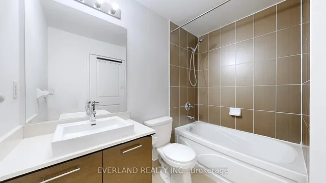 Additional image 25 of 26 Norton Ave Unit 1505