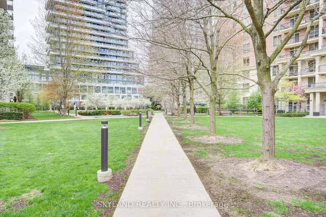 Additional image 3 of 1105 Leslie St Unit 1106