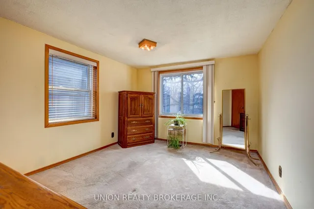 Additional image 11 of 24 Benlamond Ave