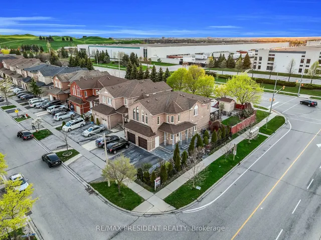 Additional image 48 of 994 Ledbury Cres