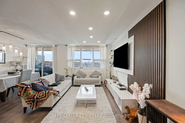 Additional image 12 of 15 La Rose Ave Unit 1510