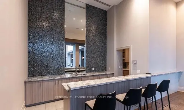 Additional image 37 of 460 Adelaide St Unit Ph203