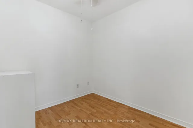 Additional image 30 of 684 Warden Ave Unit 103