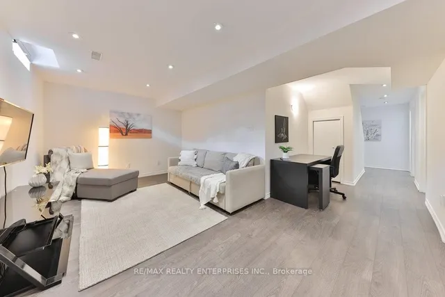 Additional image 33 of 2183 Birchleaf Lane