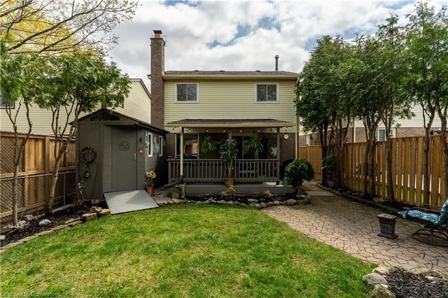 Additional image 43 of 2385 Cotswold Cres