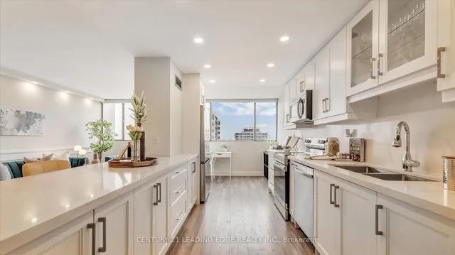 Additional image 7 of 80 Antibes Dr Unit 2605