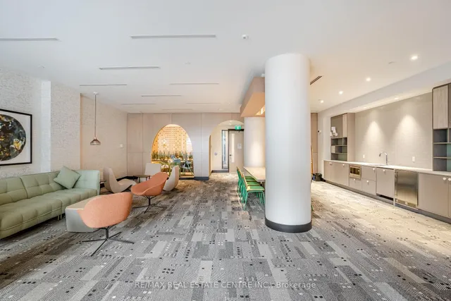 Additional image 38 of 130 River St Unit 501