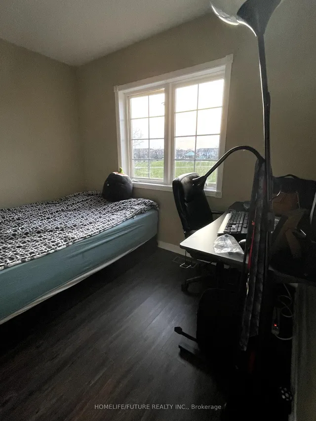 Additional image 14 of 14 Peachleaf Cres