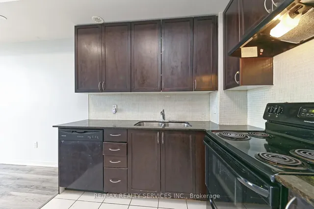 Additional image 21 of 50 Sky Harbour Dr Unit 411