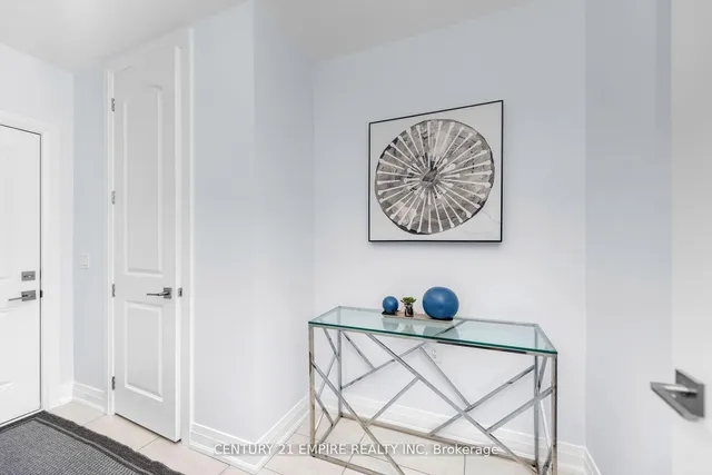 Additional image 14 of 4128 Hillsborough Cres