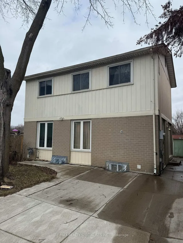 Additional image 41 of 5 Josephine Crt