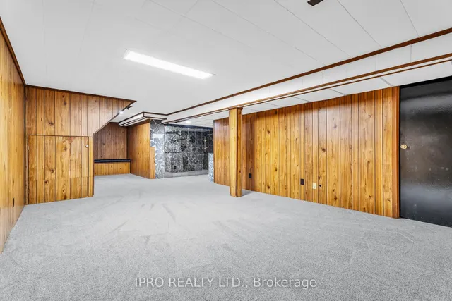 Additional image 28 of 40 Village Crt