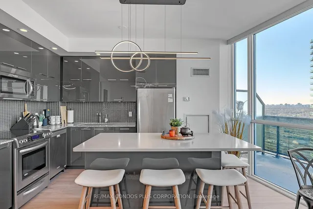 Additional image 8 of 80 Marine Parade Dr Unit 2907