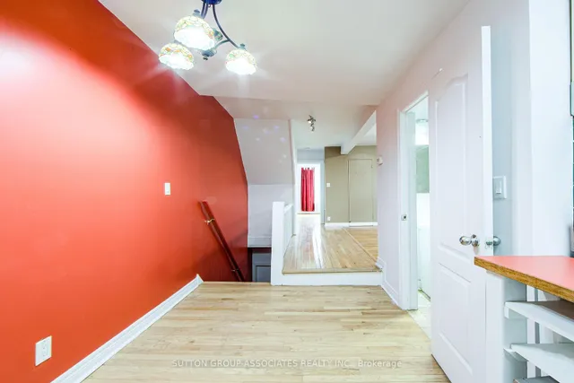 Additional image 5 of 50 Lappin Ave