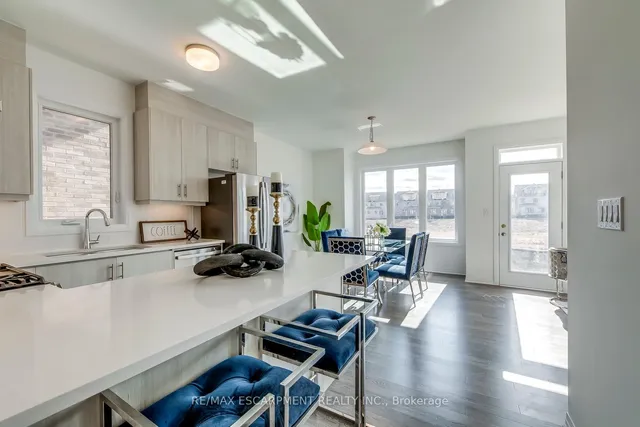 Additional image 6 of 3262 Crystal Dr