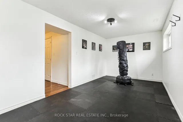 Additional image 23 of 130 Hudson Cres