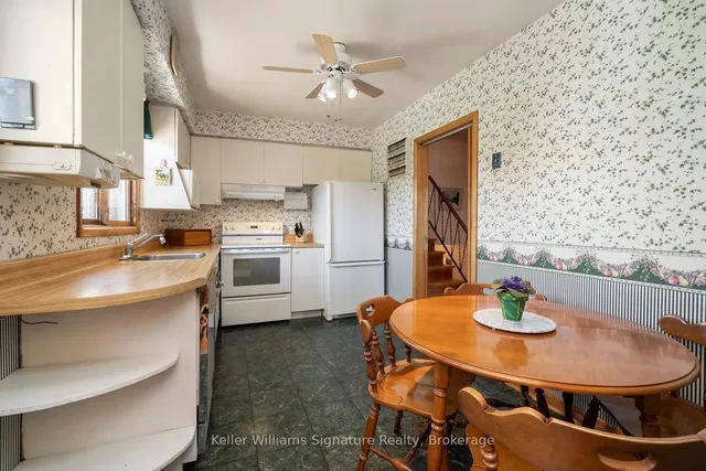 Additional image 10 of 2343 Redfern Rd
