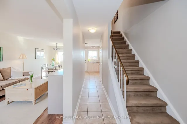 Additional image 4 of 25 Upper Canada Dr Unit 33