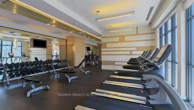 Additional image 19 of 300 Front St Unit 304