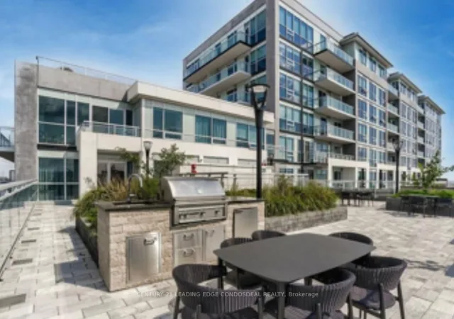 Additional image 27 of 1050 Main St Unit 502