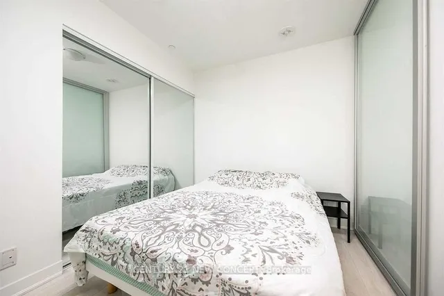 Additional image 30 of 120 Parliament St Unit TH101