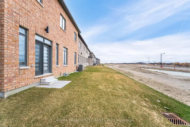 Additional image 48 of 15 Duxbury Rd