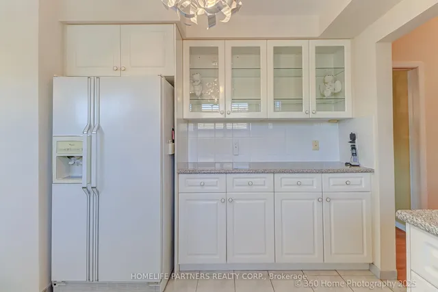 Additional image 10 of 77 Thwaite Ave