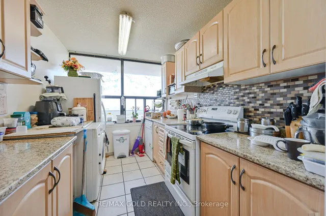Additional image 18 of 4 Kings Cross Rd Unit 1807
