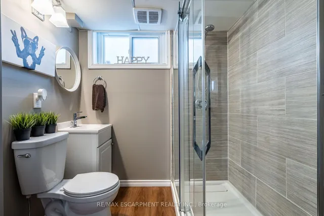 Additional image 36 of 19 East 44th St